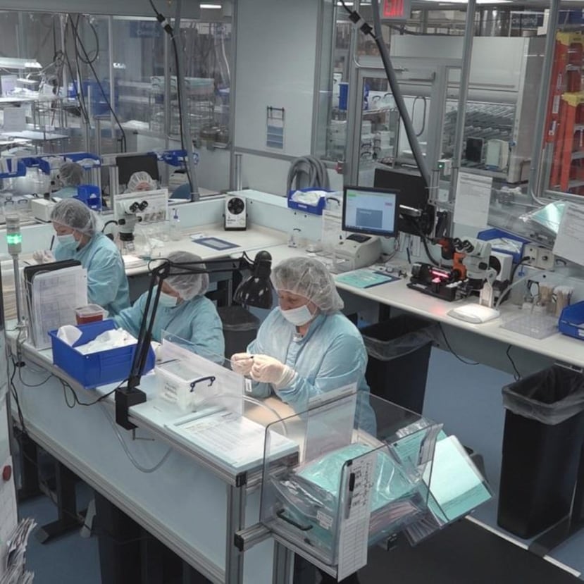 Medtronic tiene sobre 90,000 pies cuadrados de manufactura en la Isla, desde donde confeccionan dispositivos médicos para el mundo. (Suministrada)