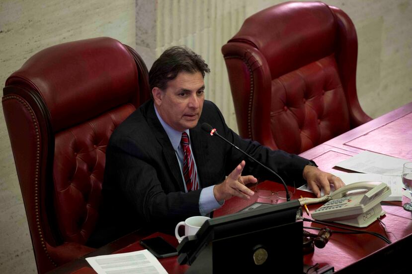 En mayo de 2013 el presidente del Senado, Eduardo Bhatia, eliminó la dieta que cobraban los senadores y decidió que ese estipendio se mantendría solamente para los viajes al exterior, pero redujo la suma a $110 al día.  (Archivo / GFR Media)