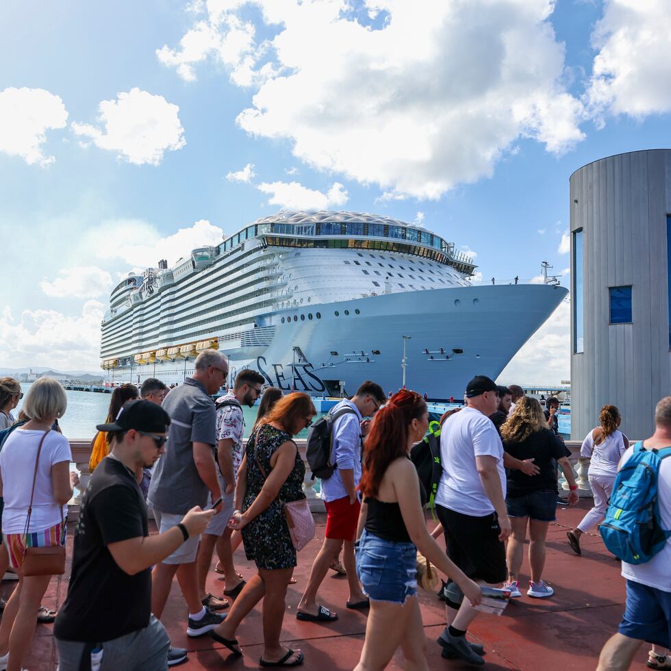 Las embarcaciones que arriban hoy son: el Carnival Celebration, el Oceania Riviera, el Wonder of the Seas, el Norwegian Getaway y el Disney Fantasy.
