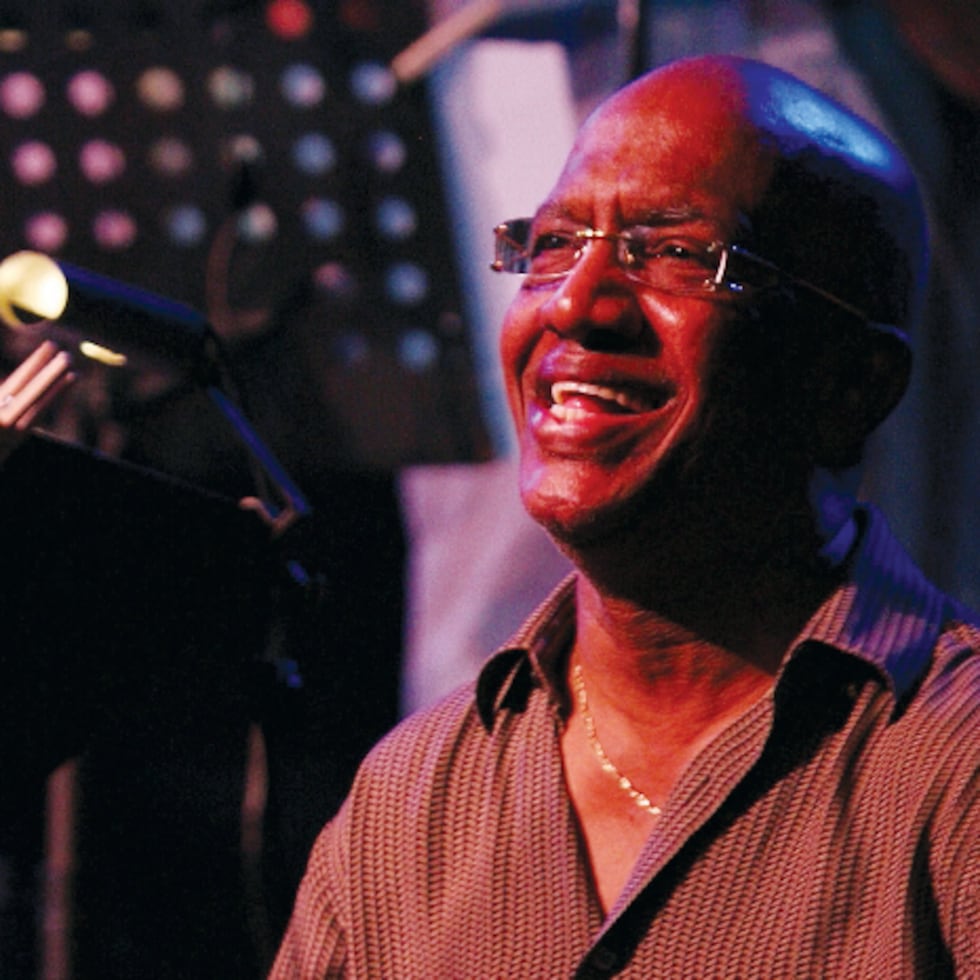 Roberto Roena durante el Día Nacional de la Salsa 2007 celebrado en el Estadio Hiram Bithorn.