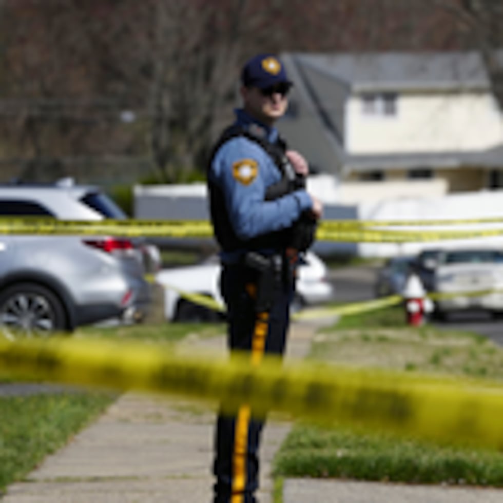 Tres policías de Atlanta hospitalizados con heridas de bala tras altercado que dejó un muerto