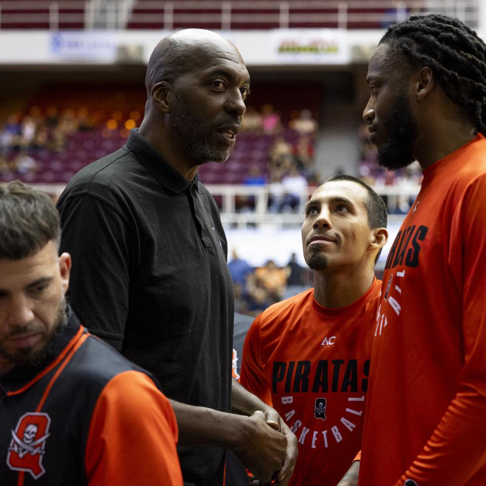 John Salley (center) hopes that his stay as a leader in the BSN will not be short term.