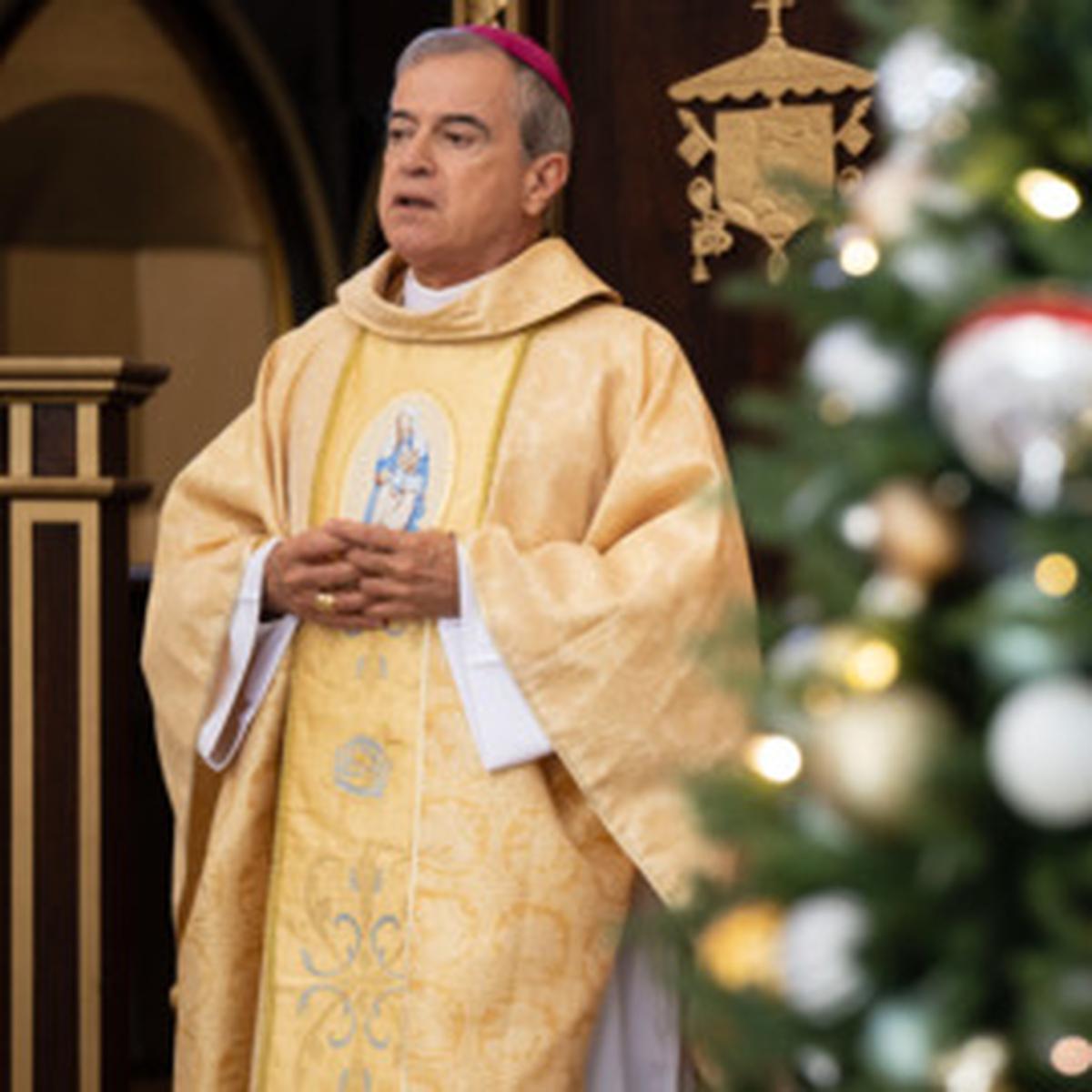 Arzobispo de San Juan de Puerto Rico asegura que Bad Bunny tiene vida  impecable