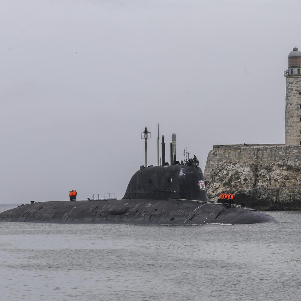 El submarino nuclear ruso Kazán llega al puerto de La Habana, Cuba.
