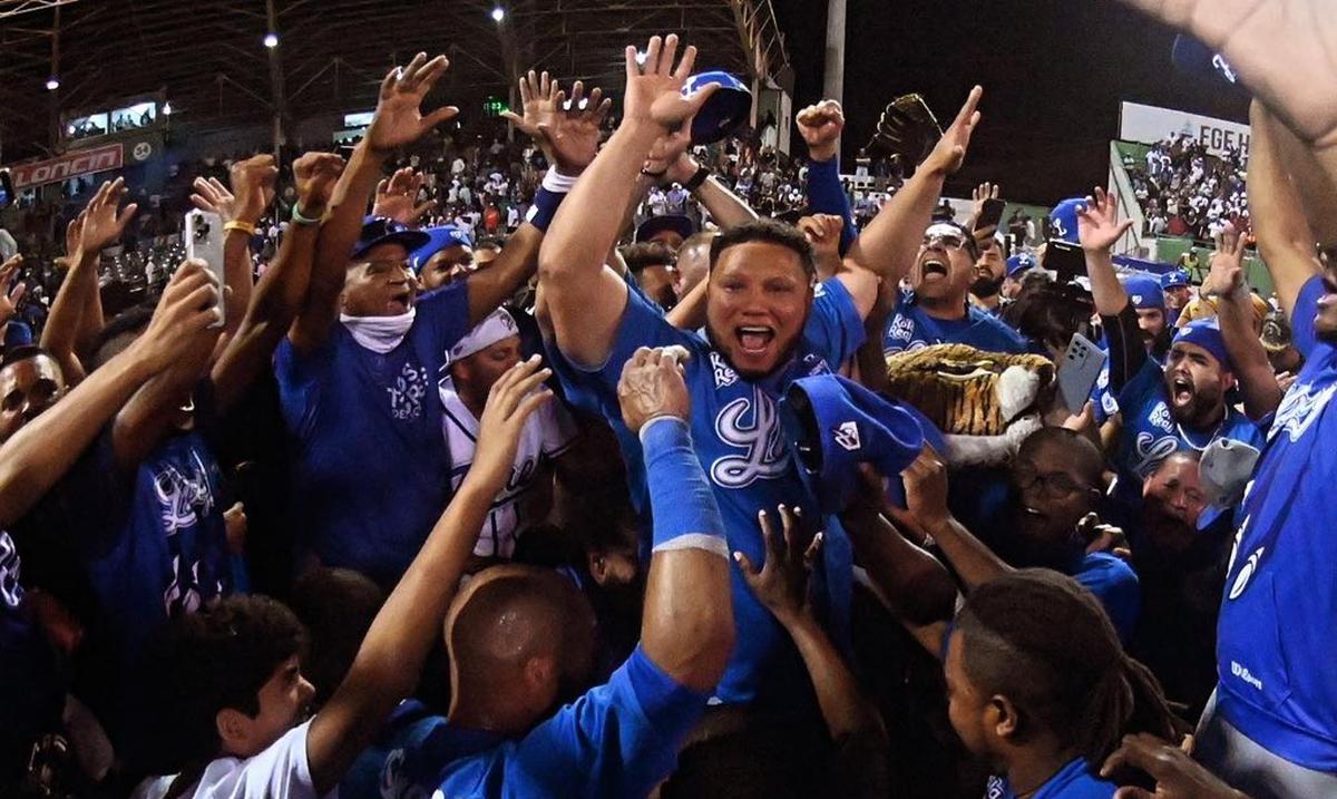 The Tigres del Licey revalidate as the champions of Dominican winter ...