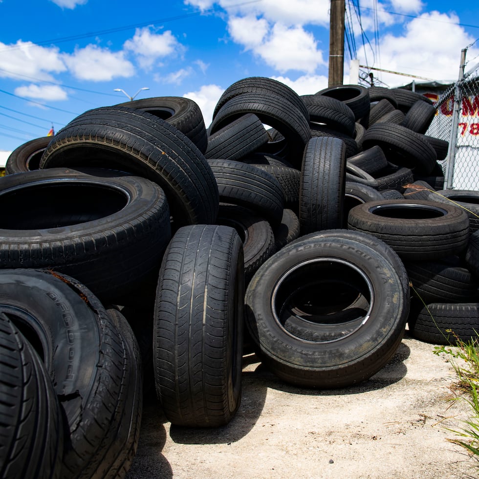 The DRNA extended the temporary processing and export fees for scrap rubber while it approves new regulations.