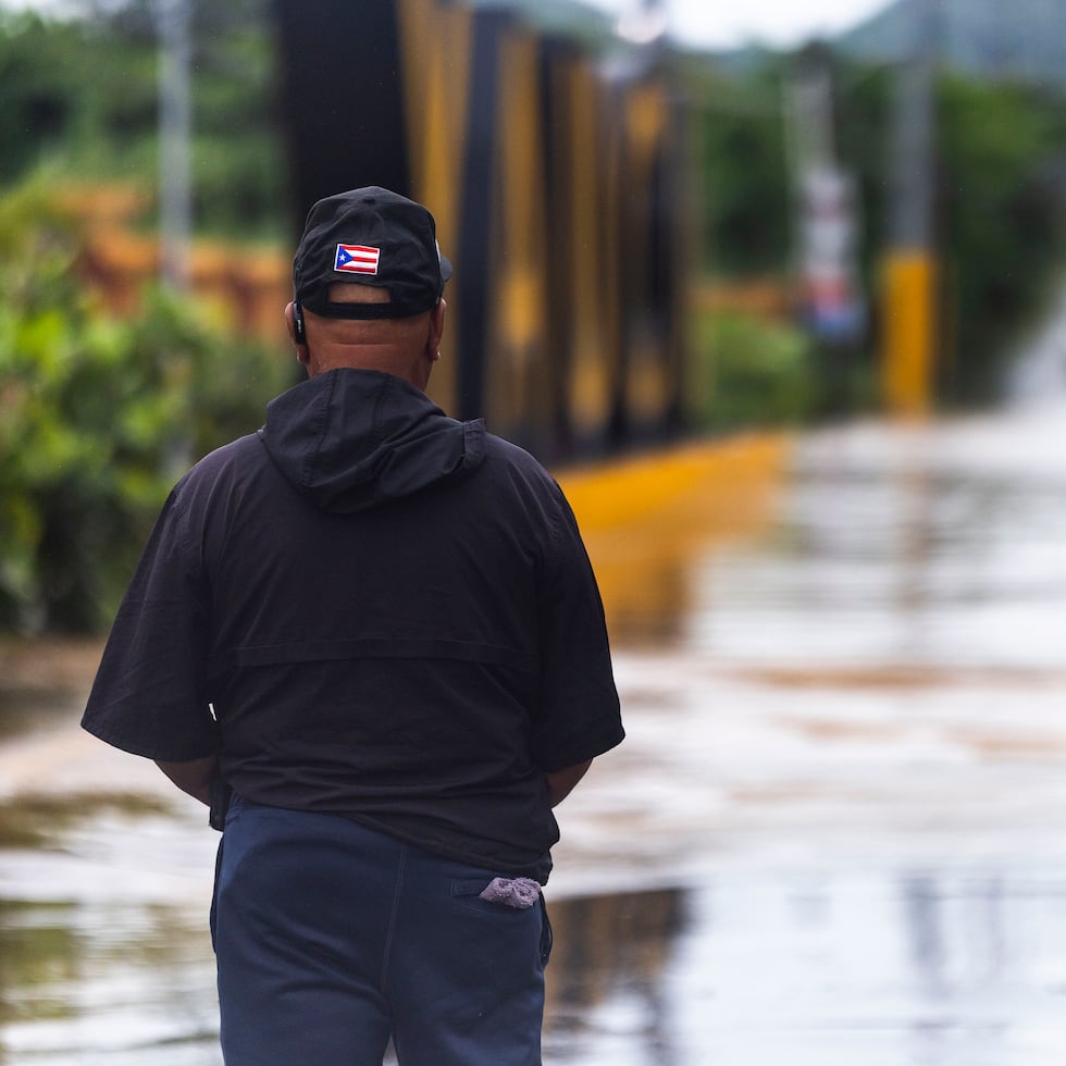 The legislation also calls on the U.S. Army Corps of Engineers to accelerate studies, and begin the planning and design engineering phase for Puerto Rico's Coastal Storm Risk Management (including Rincon and OceanPark).
