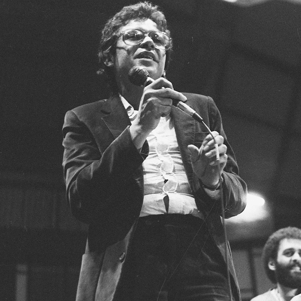 Héctor Lavoe, born in Ponce on September 30, 1946, was a Puerto Rican salsa singer, composer and music producer, considered one of the most influential artists in the history of salsa.