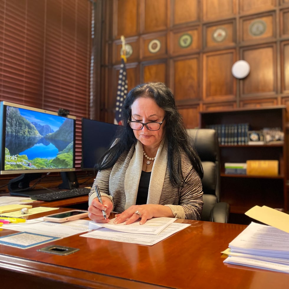 Betty Rosa, comisionada de Educación y presidenta de la Universidad del Estado de Nueva York, fuedesignada nuevamente al ente fiscal.