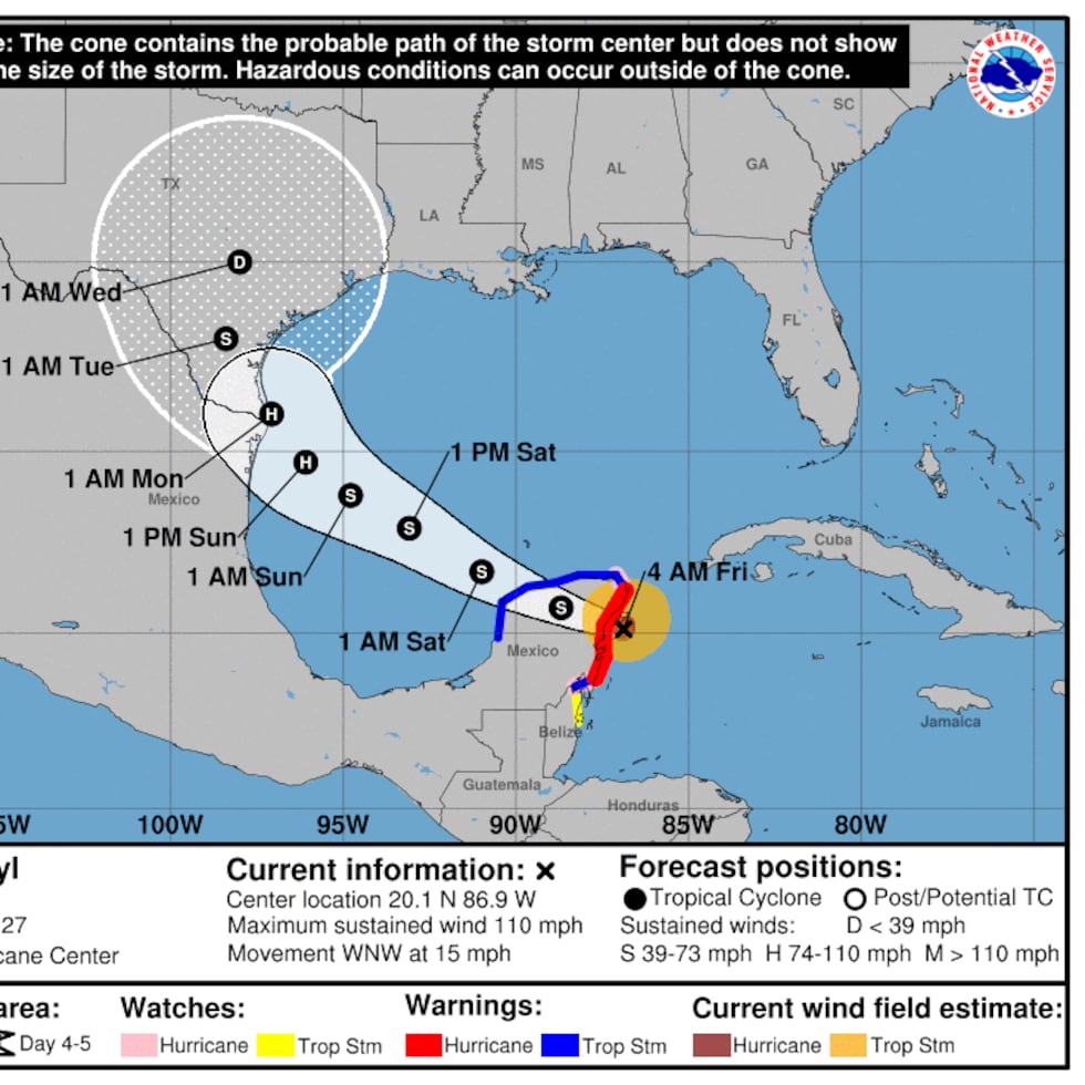 El huracán Beryl, nuevamente de categoría 3, se dirige hacia la costa de la península de Yucatán y se espera toque tierra durante la madrugada del viernes.