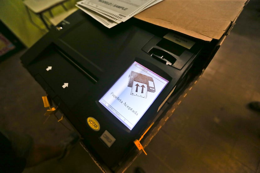 Una de las máquinas que se utiliza para leer el voto durante las elecciones.